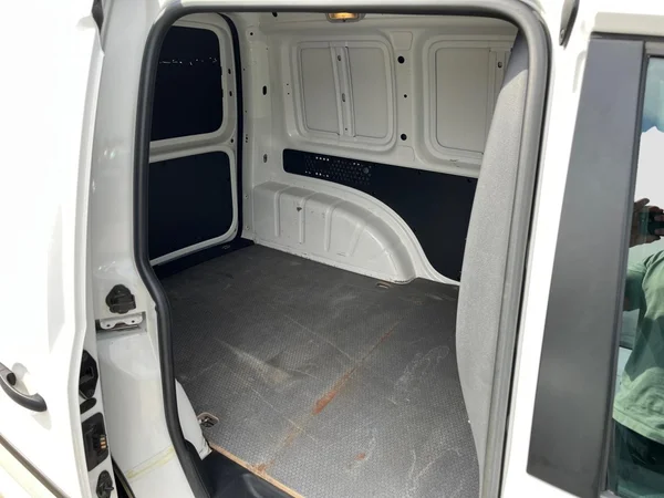 VOLKSWAGEN Caddy Van Dsl (2020) — foto 13 van 17