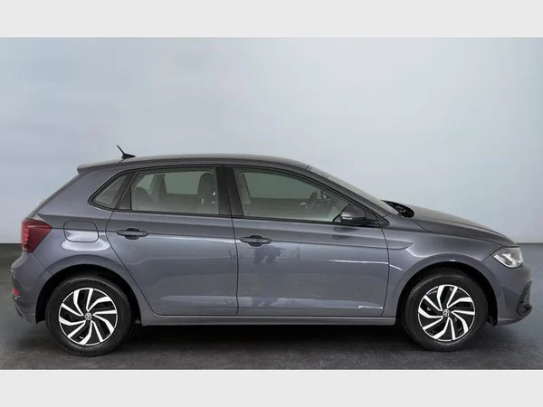 Volkswagen Polo (2024) — foto 16 van 22