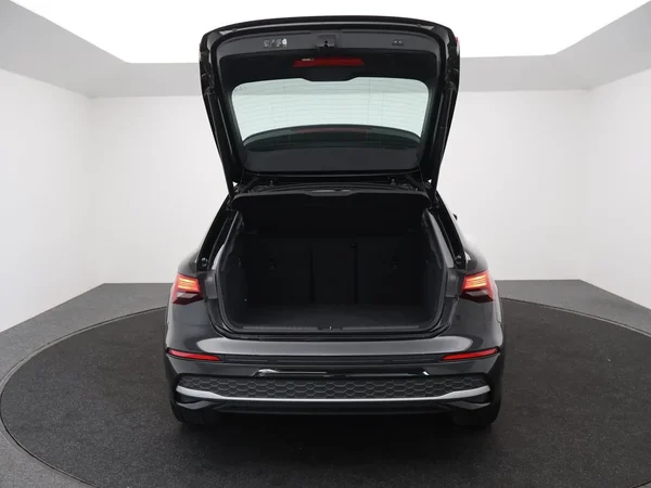 Audi A3 (2025) — foto 2 van 30