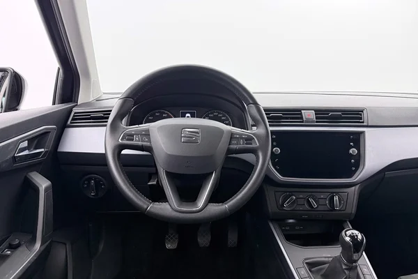 Seat Arona (2021) — foto 7 van 30