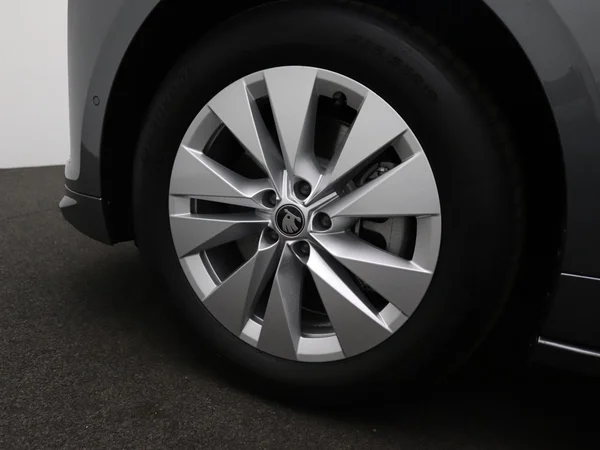 SKODA Enyaq Coupé (2026) — foto 13 van 24
