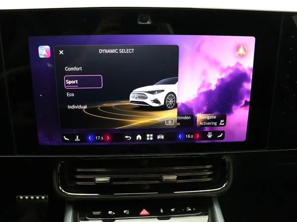Mercedes-Benz CLA (2025) — foto 8 van 30