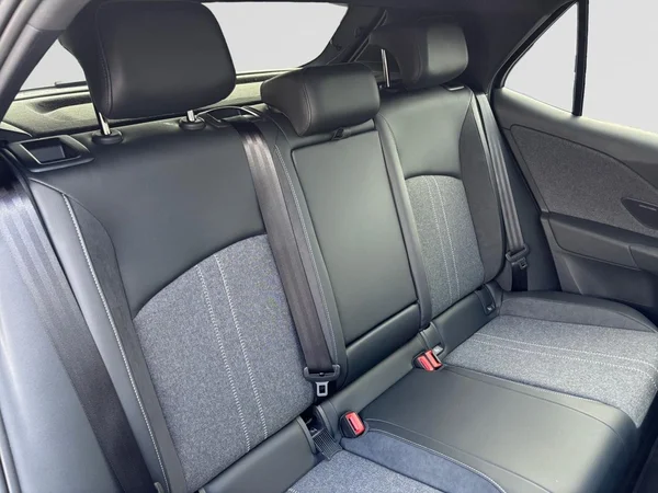 VOLKSWAGEN ID.3 Neo (2026) — foto 8 van 17