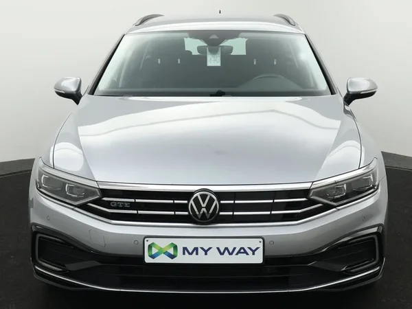 Volkswagen Passat (2022) — foto 26 van 31
