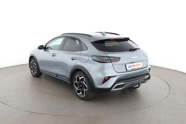 Kia XCeed (2022) — foto 10 van 16