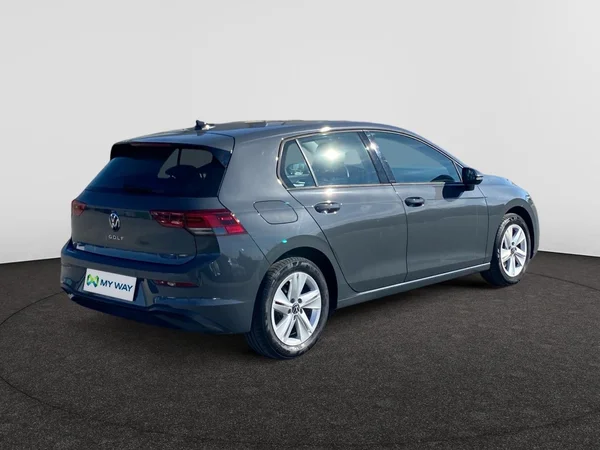 VOLKSWAGEN Golf VIII (2023) — foto 2 van 9