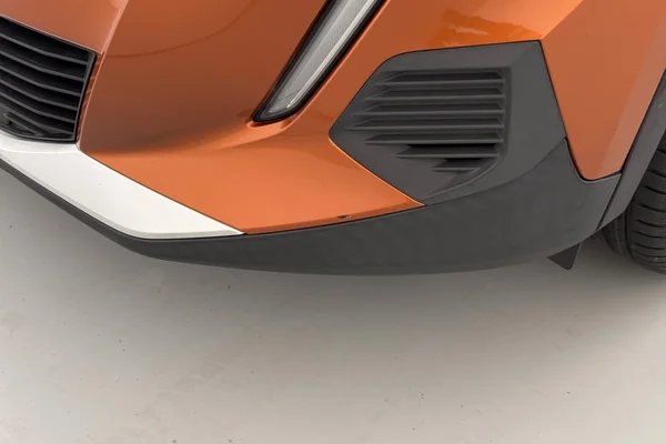 Peugeot E-2008 (2021) — foto 22 van 31