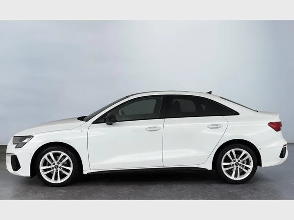 Audi A3 Sedan (2022) — foto 30 van 35