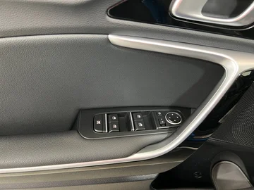 1116_7944_2022-18.webp