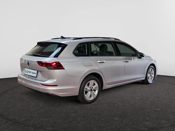 VOLKSWAGEN Golf VIII SW (2024) — foto 20 van 23