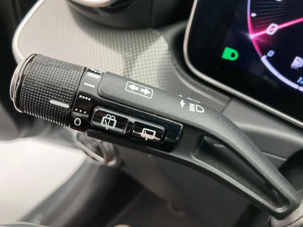 MERCEDES-BENZ C Break (2022) — foto 27 van 36