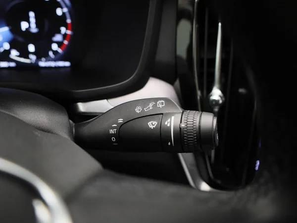 Volvo V60 (2022) — foto 18 van 44