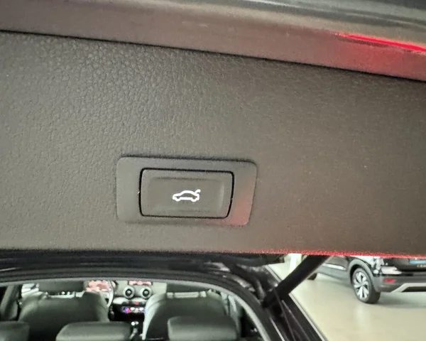 Audi Q2 (2020) — foto 5 van 30