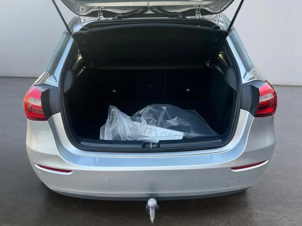 MERCEDES-BENZ A-Class (W177) (2019) — foto 24 van 25