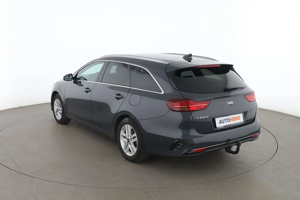 Kia cee'd (2019) — foto 10 van 16