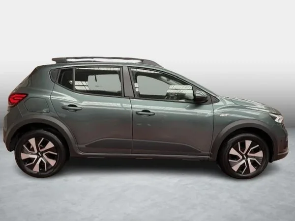 Dacia Sandero Stepway (2025) — foto 12 van 17