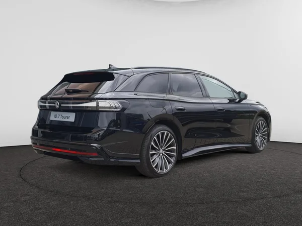 VOLKSWAGEN ID.7 Tourer (2026) — foto 10 van 16