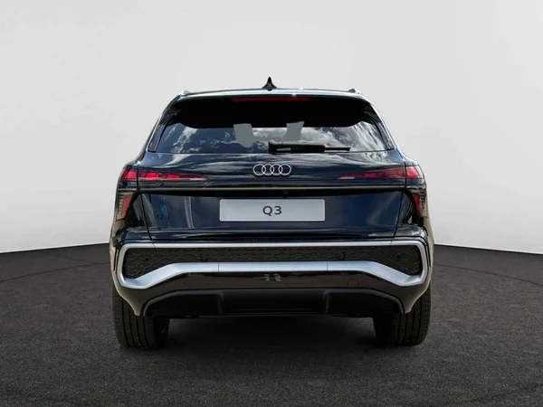 AUDI Q3 SUV e-hybrid (PHEV) (2025) — foto 2 van 16