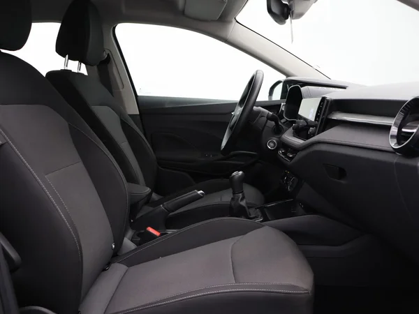 SKODA Fabia (2025) — foto 2 van 24