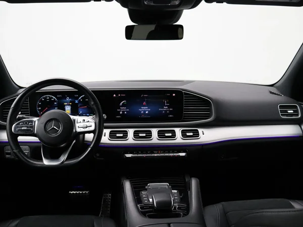 Mercedes-Benz GLE (2022) — foto 20 van 34