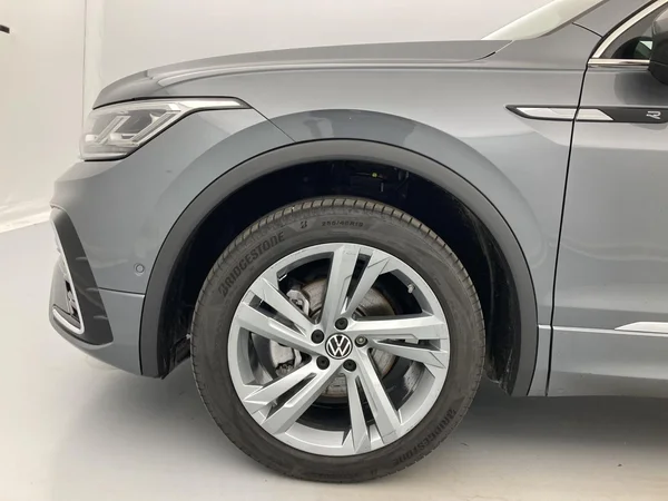 VOLKSWAGEN Tiguan Allspace (2022) — foto 19 van 34