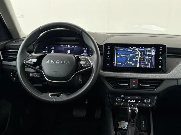 SKODA Kamiq (2025) — foto 14 van 18