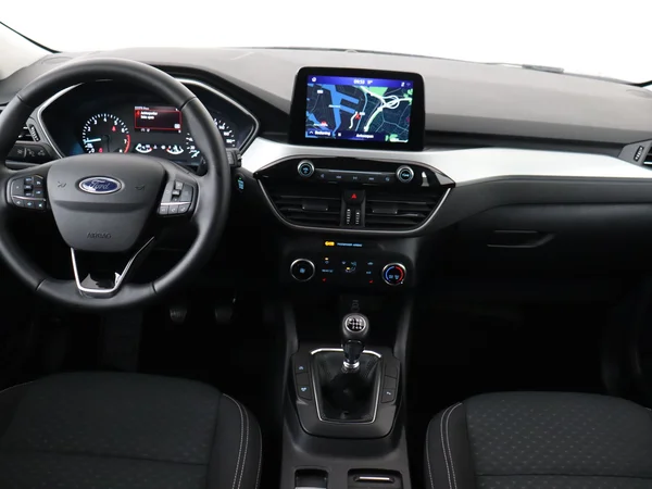FORD Kuga (2024) — foto 28 van 28