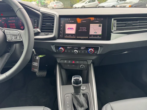 AUDI A1 Sportback (2025) — foto 3 van 24