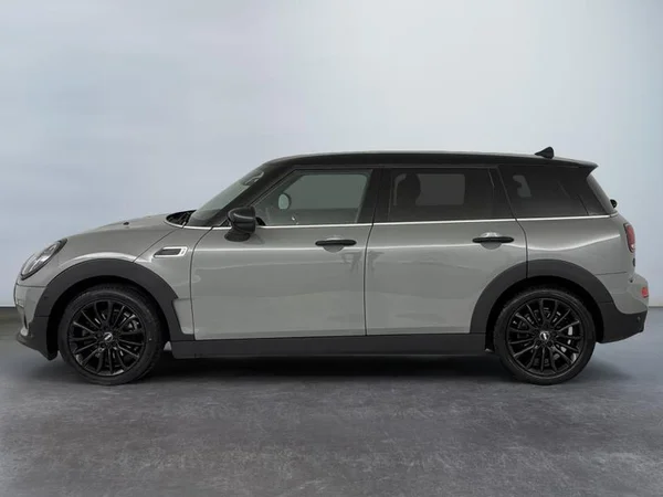 MINI Mini Clubman (F54 LCI) (2022) — foto 18 van 22
