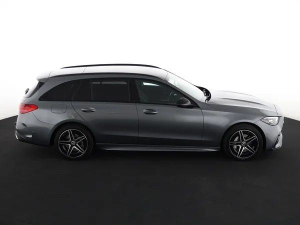MERCEDES C 300 (2023) — foto 29 van 33