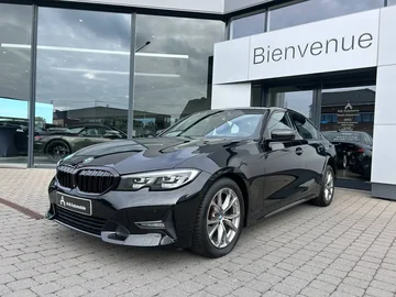 Bmw 318 5b5bc032-1528-4fb3-b76b-ad5469bfad63