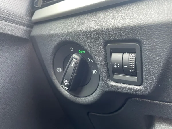 SKODA Kamiq (2024) — foto 6 van 19