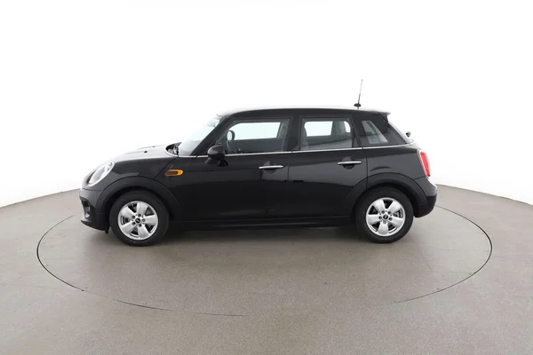 MINI MINI (2017) — foto 9 van 16