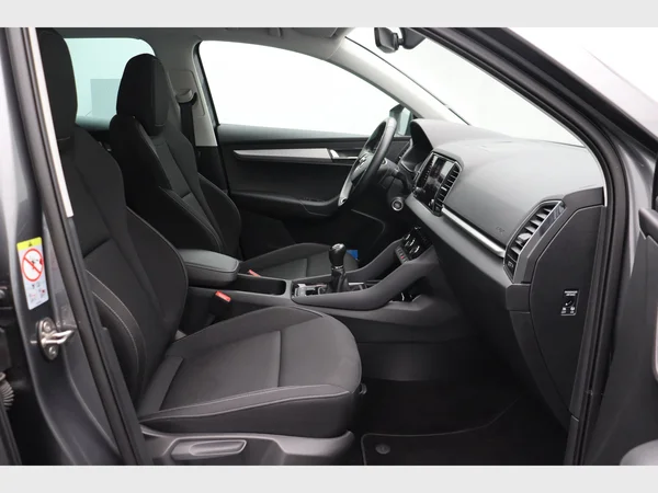 SKODA Karoq (2022) — foto 11 van 26