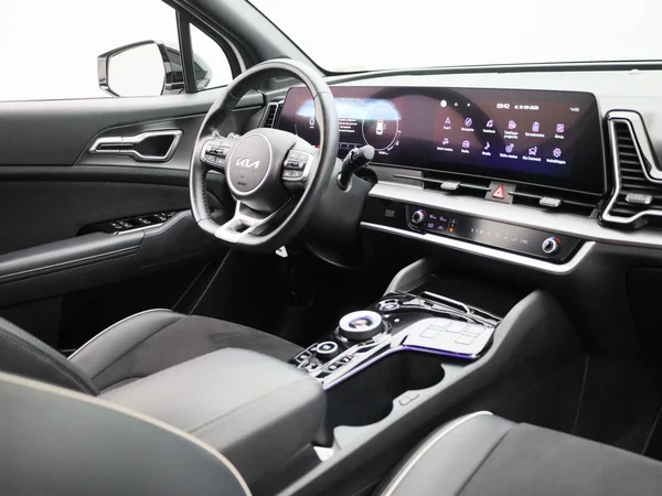 Kia Sportage (2023) — foto 38 van 48