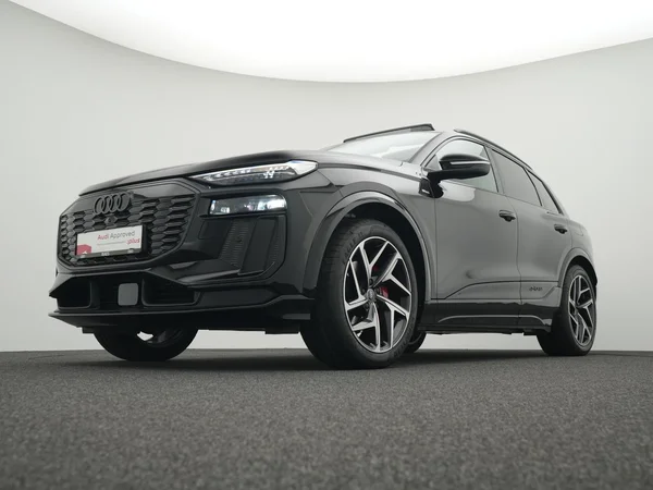 AUDI Q6 e-tron (2026) — foto 34 van 40