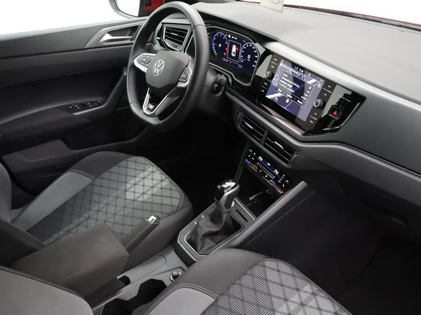 Volkswagen Taigo (2023) — foto 17 van 23