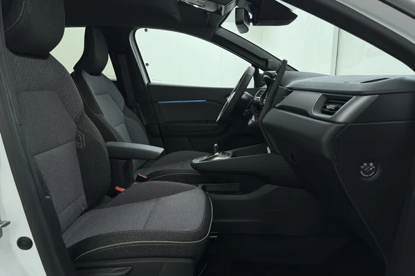 Renault Captur E-Tech (HEV) (2026) — foto 14 van 16