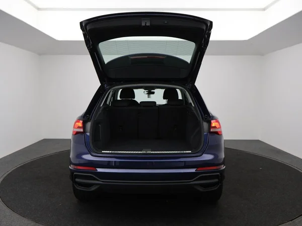 AUDI Q3 PHEV (2024) — foto 2 van 27