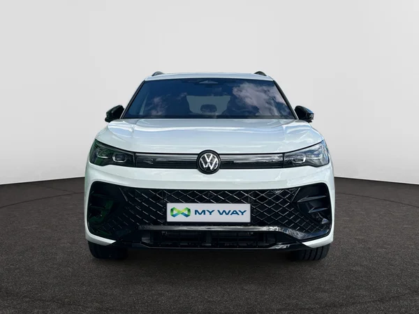 VOLKSWAGEN Tiguan eHybrid (PHEV) (2025) — foto 21 van 24