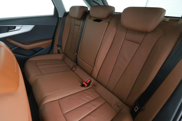 1113_6faa6682-4023-4c3f-b499-b5e9e5f6a5f8_2020-13.webp