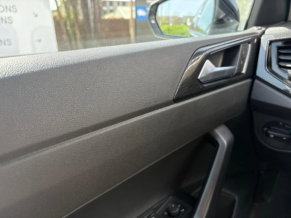 VOLKSWAGEN Polo (2026) — foto 7 van 24