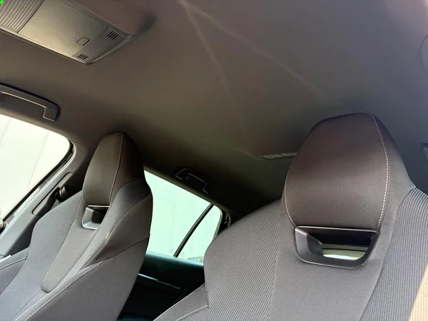 SKODA Octavia Combi Dsl (2022) — foto 9 van 24