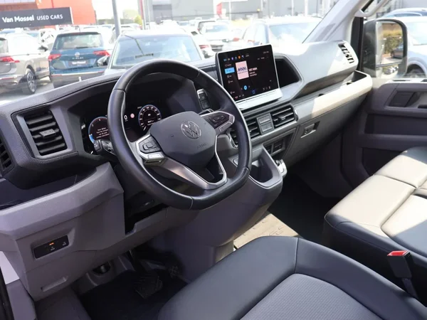 Volkswagen Crafter (2026) — foto 32 van 33