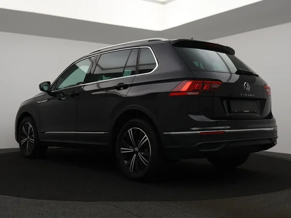 Volkswagen Tiguan (2024) — foto 26 van 28