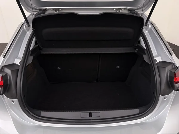 OPEL Corsa (2023) — foto 8 van 26