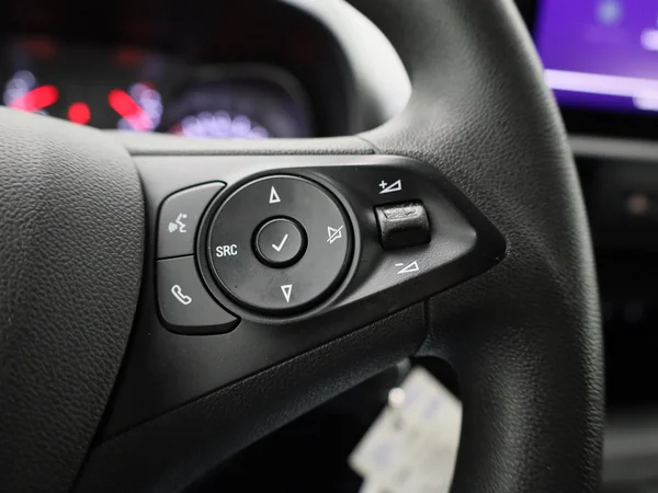 Opel Combo (2022) — foto 8 van 36