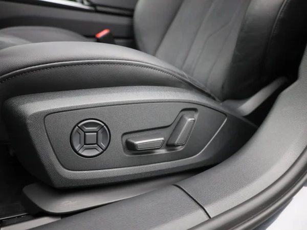 AUDI A6 Avant (2023) — foto 13 van 25