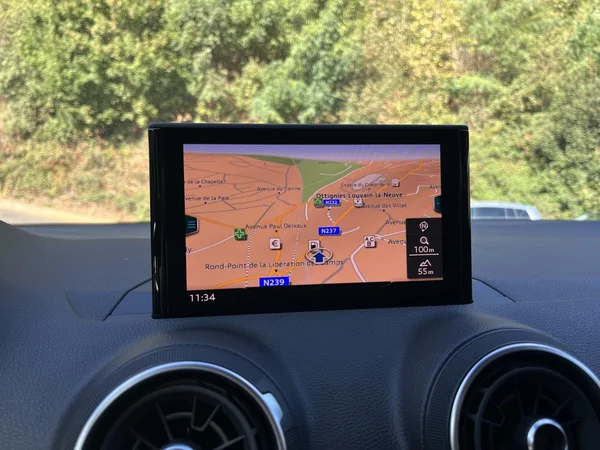 AUDI Q2 (2020) — foto 4 van 17