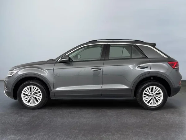 VOLKSWAGEN T-Roc (2024) — foto 20 van 24